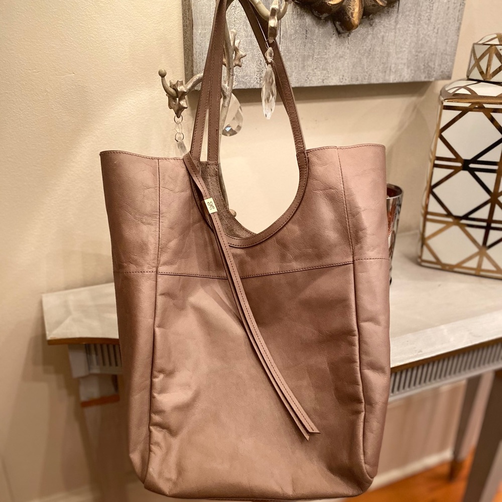Hobo Native Cobblestone Leather Tote